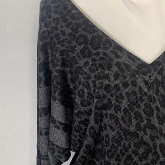 Crimson Ivy Midi Long Sleeve Fitted Leopard Dress - Picture 3 of 13